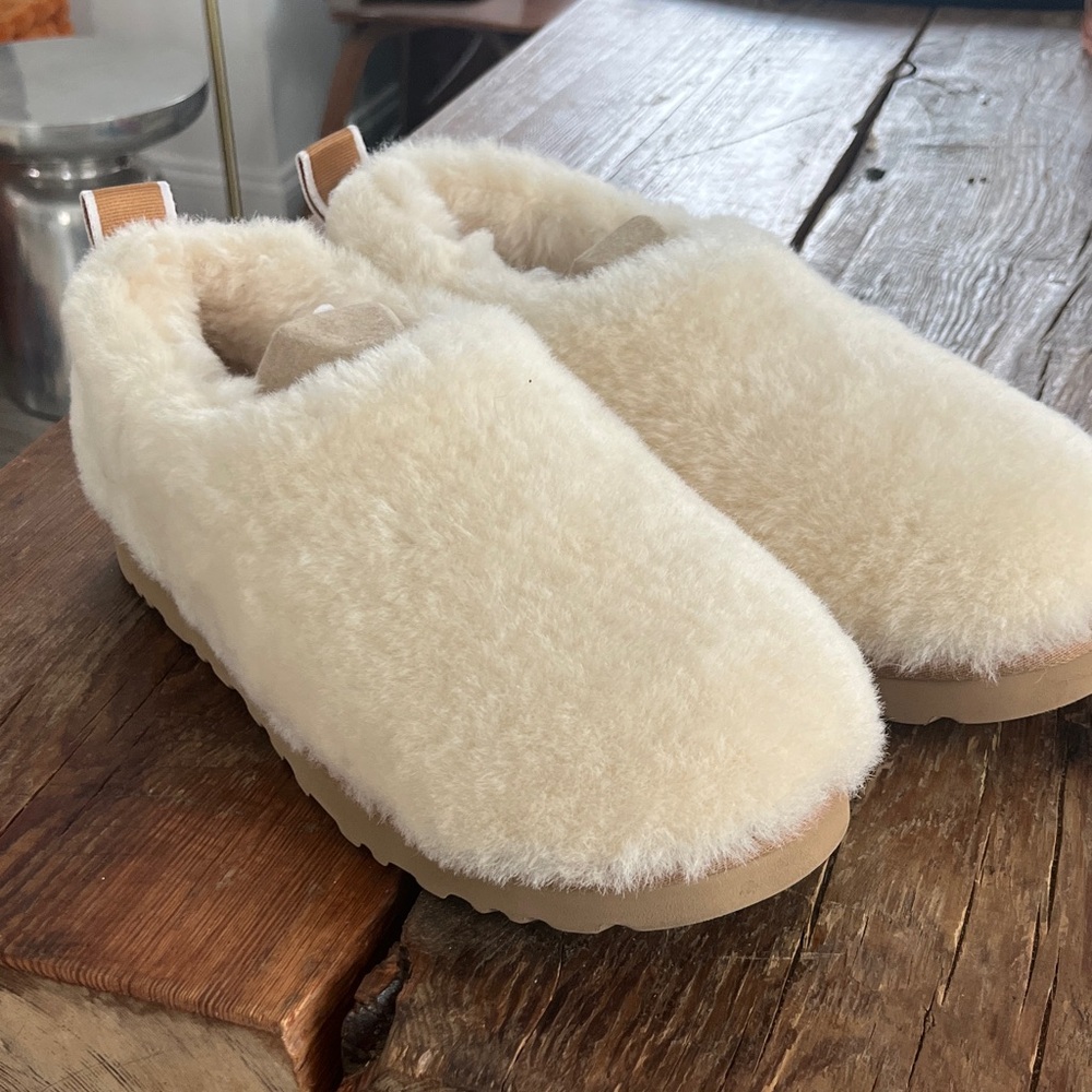 UGG Cream Fuzzy Slippers with Tan Accents
